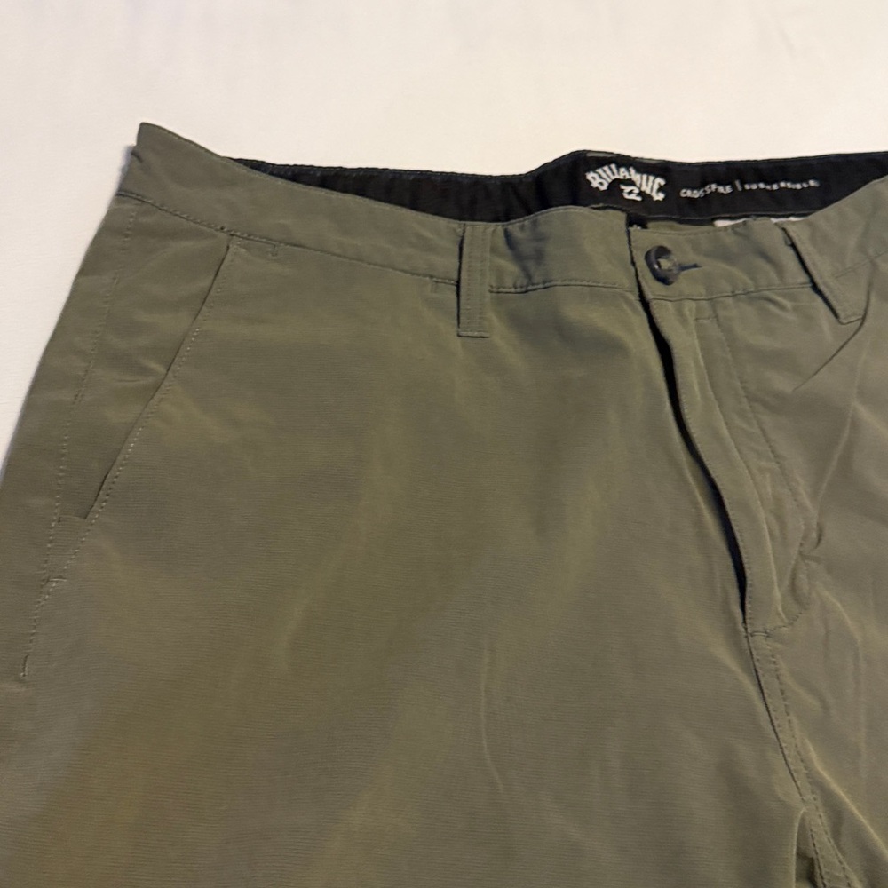 Billabong Men's Flat Front Shorts - Picture 4 of 8